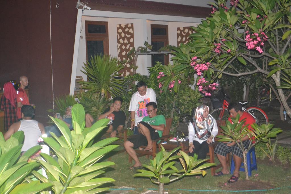 Kiayazo Hotel Gili Trawangan Exterior photo